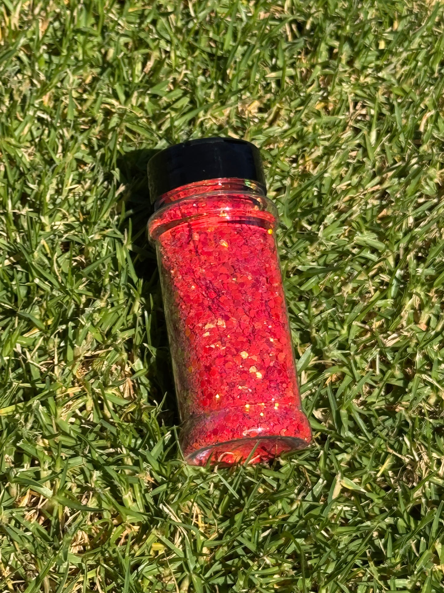 RED BLAZER | Chunky Matte Glitter Bottle – 50gm 🌼