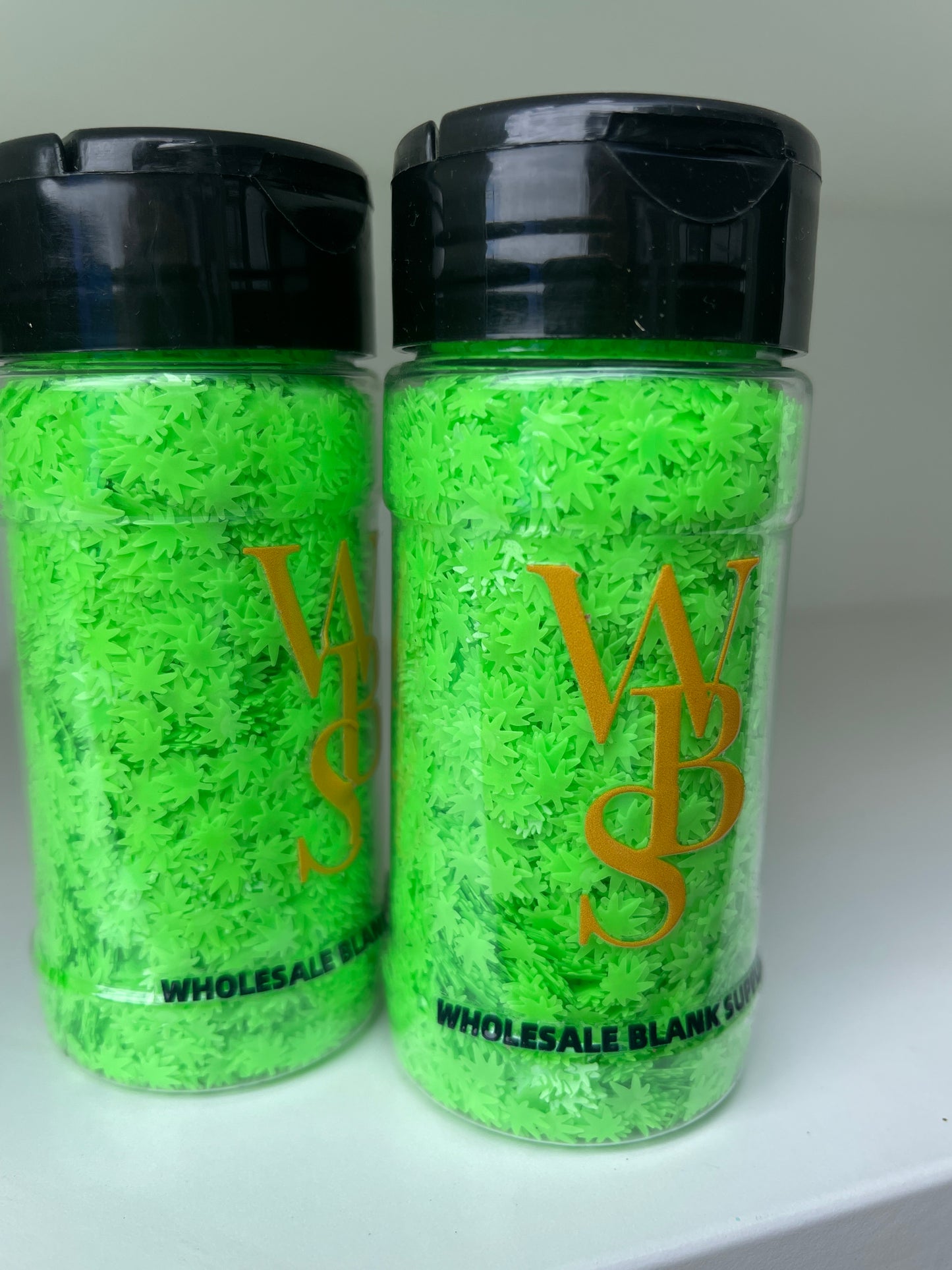 Shapes Glitter | 75gm | Glow In The Dark Weed Mariana Leaf