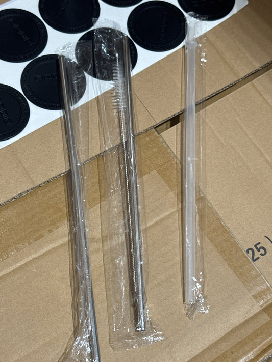 1x Straw | straw cleaner | metal straw Black Rubber Base  in plastic 20oz