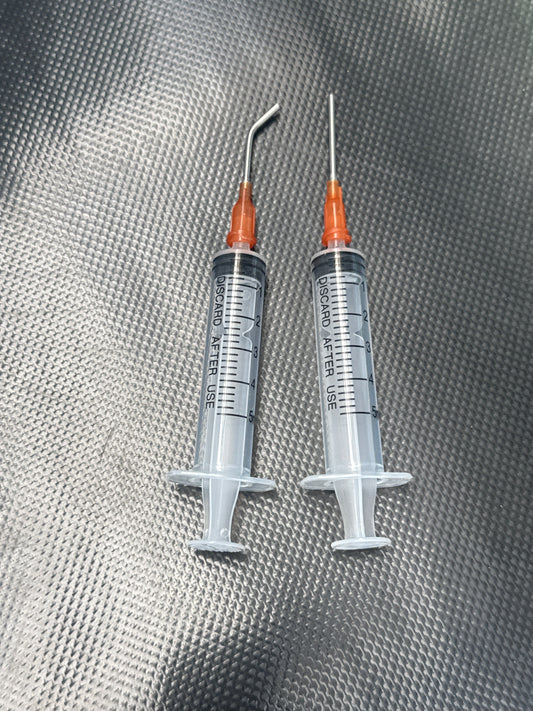 Syringe | Curved or straight  Blunt Tip