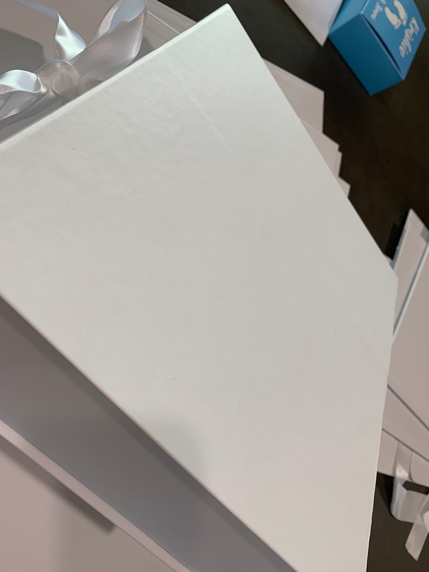 White  Magnetic Medium Square White Ribbon Rigid Box